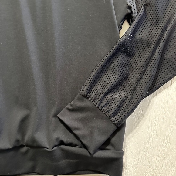 SENITA Athletics WOMENS L Black Mesh Netted Pullover Sports Yoga Gym Hoodie Top - Picture 6 of 9